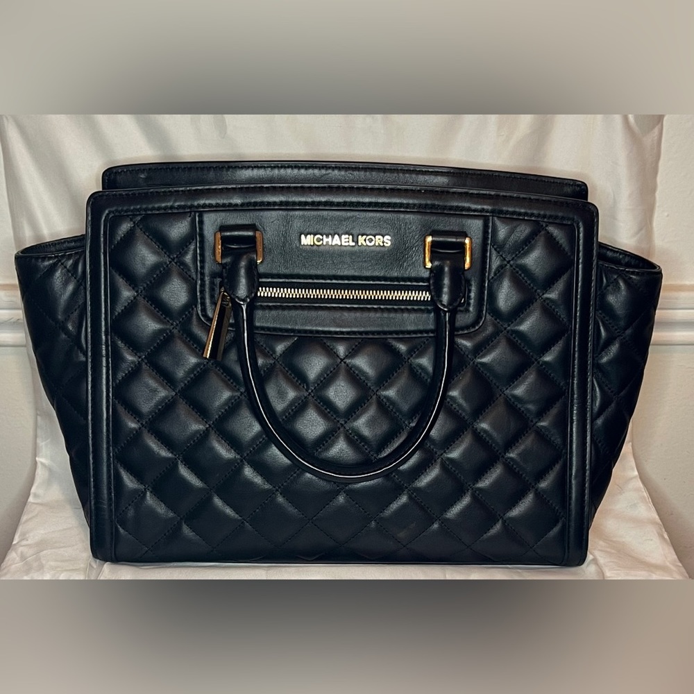 Michael Kors Quilted Selma Bag